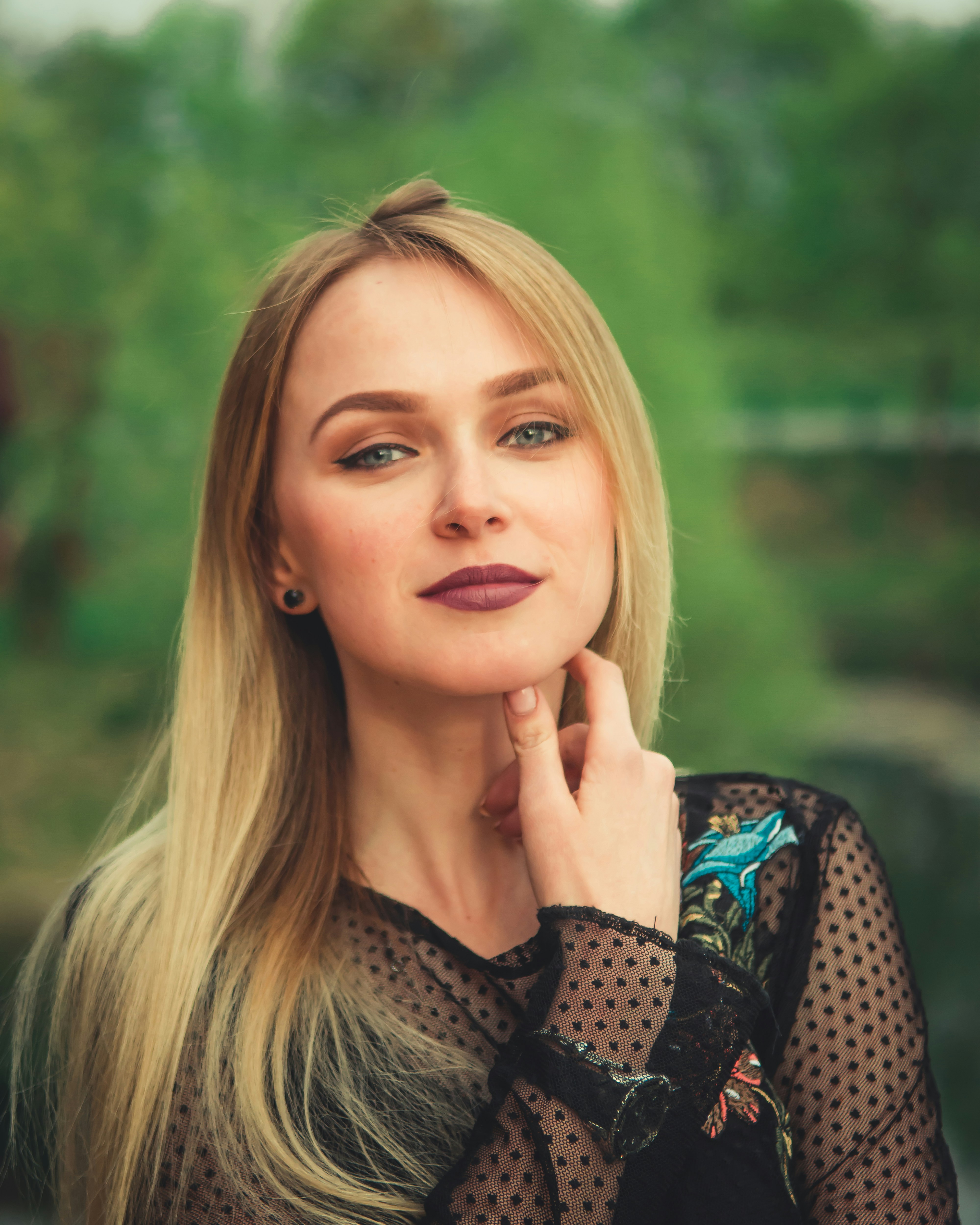 Женщина — иллюстрация к статье о внутренней силе